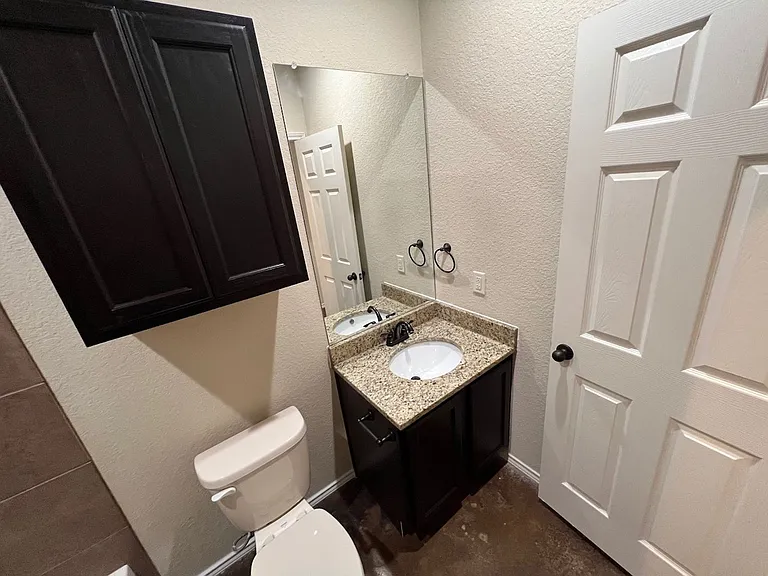 211 Eugene Pass — Photo 16