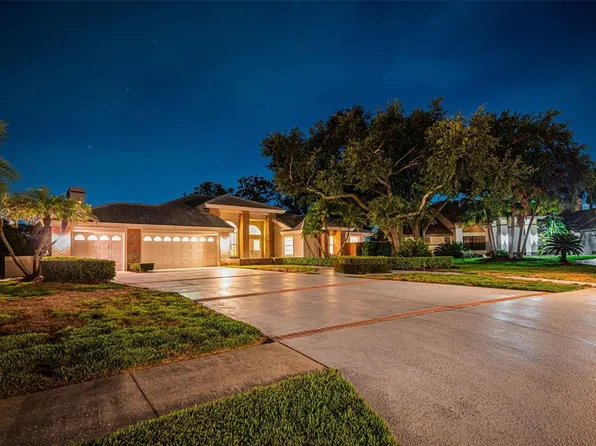 4995 Camberley Ln, Oldsmar, FL 34677