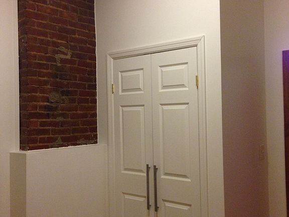 5th image of 600 Willoughby Ave
