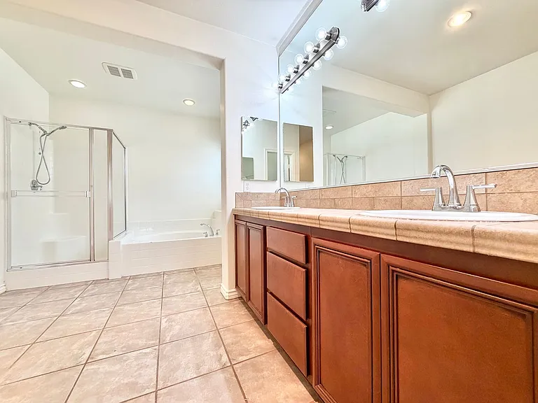 35824 Red Bluff Pl — Photo 28