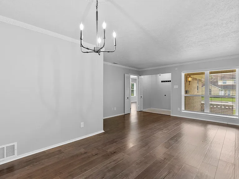 11143 Joymeadow Dr — Photo 7