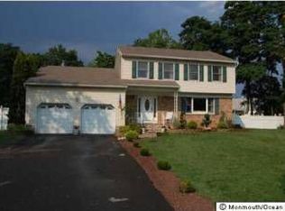 20 Prospect St, Old Bridge, NJ 08857