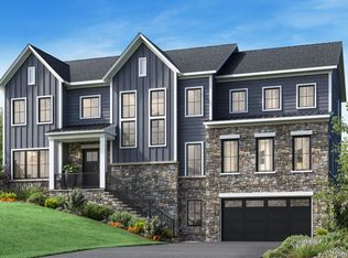 7 Sequoia Cir, Manhasset, NY 11030