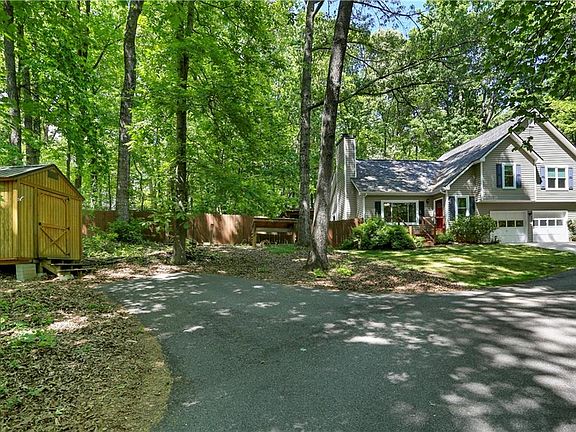 2nd image of 475 Jewell Slaton Rd