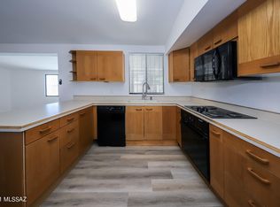 7325 E Princeton Dr, Tucson, AZ 85710