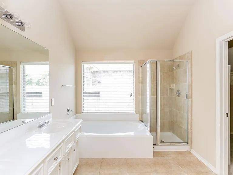 20214 Broad Run Ln — Photo 13