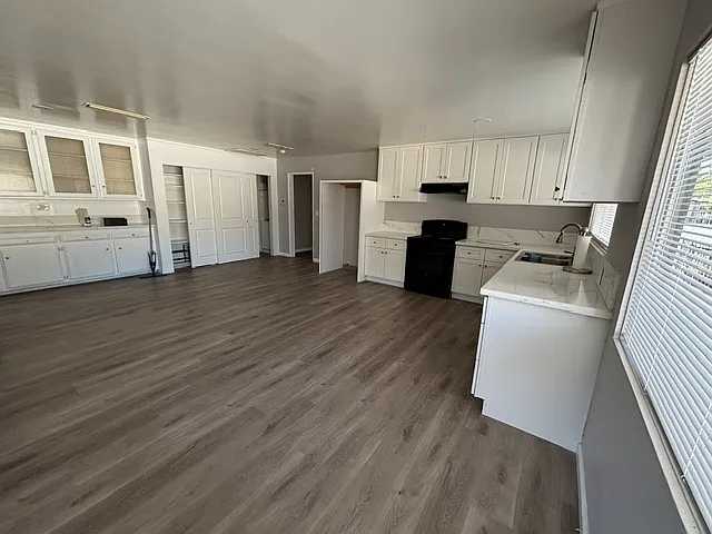 1938 Terrace Way — Photo 7