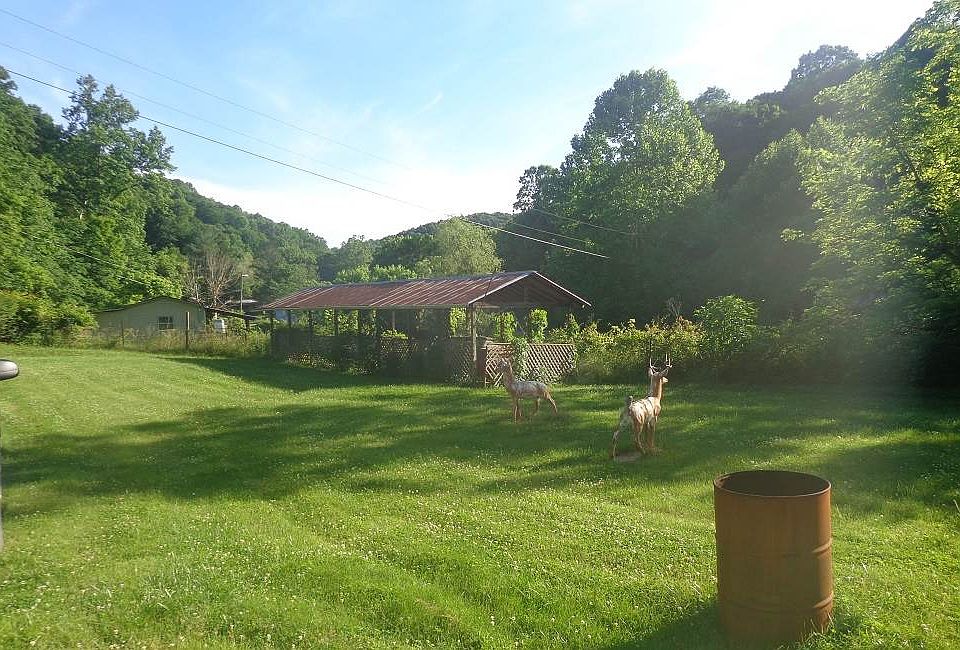 1st image of 104 Walker Ln