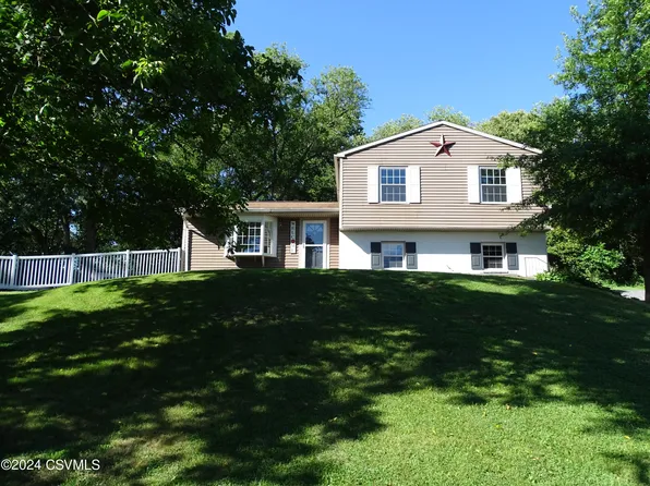 1245 Hillside Dr, Sunbury, PA 17801