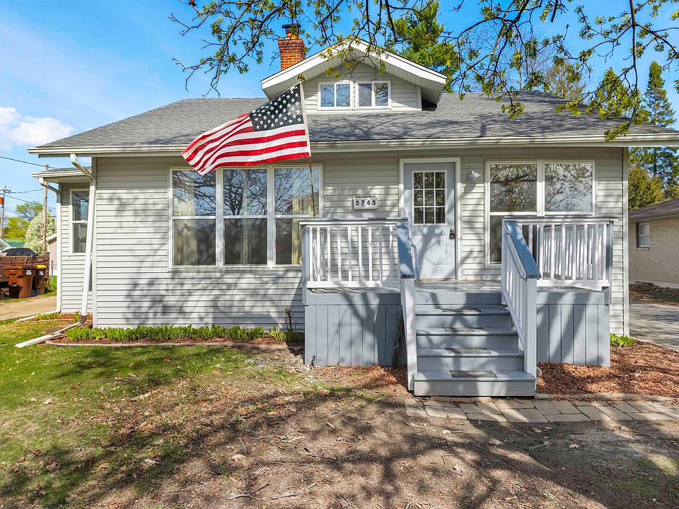 5745 Park Ridge Rd, Loves Park, IL 61111 | Zillow