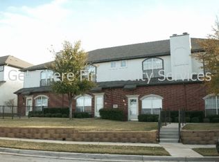 500 Rita Ln, Arlington, TX 76014