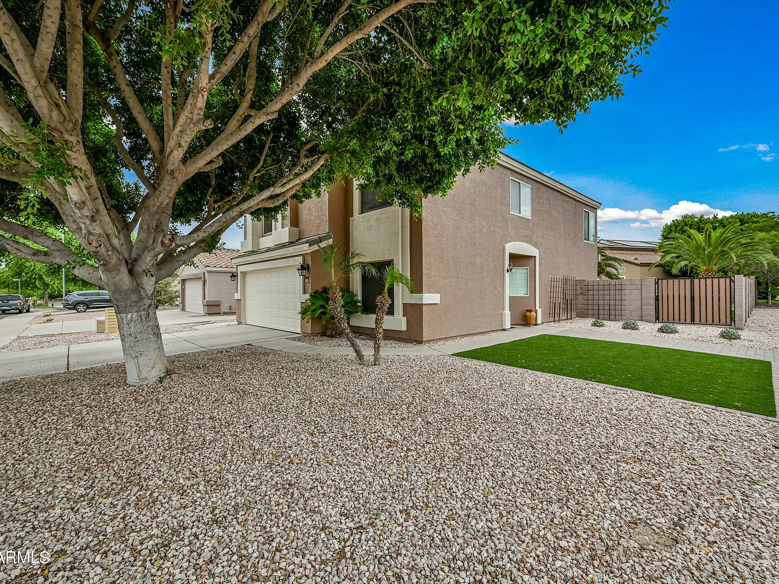 4 bed, 2.5 bath, 2178 sqft, $2,899 — Photo 2