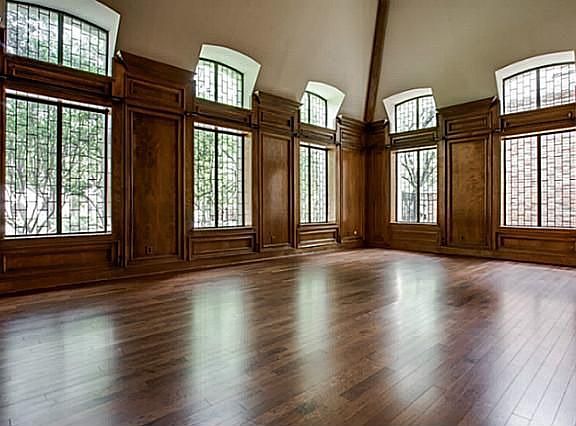 5th image of 12 Duncannon Ct