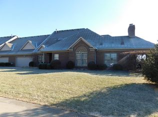 1536 Pine Needles Ln, Lexington, KY 40513