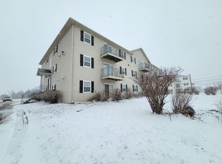 33 Glen Stewart Dr #1, Stratford, PE C1B 2W3