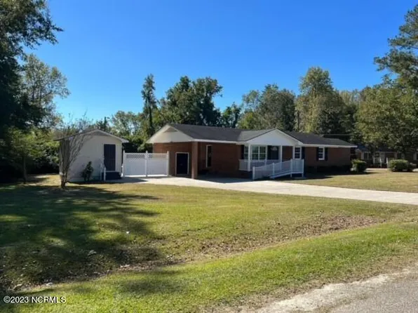 109 Gore Street, Tabor City, NC 28463