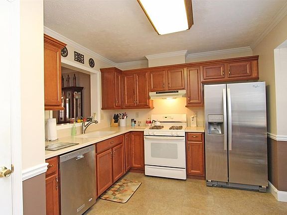 5th image of 1284 Whitlock Ave NW