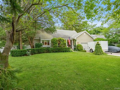 126 Siegel Boulevard, Babylon, NY, 11702