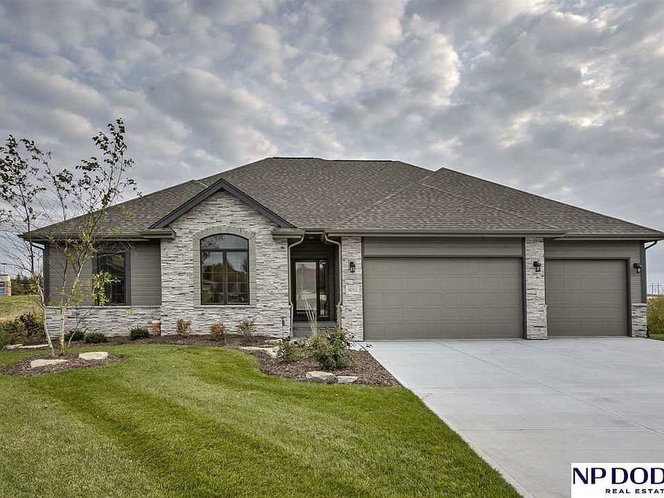 1st image of 9051 S 71 Avenue Cir