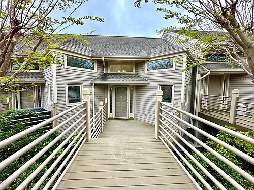 14051 Queens Harbor Rd Photo 1