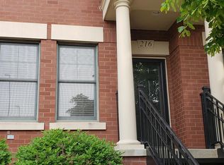 216 Lake St #1, Elgin, IL 60120