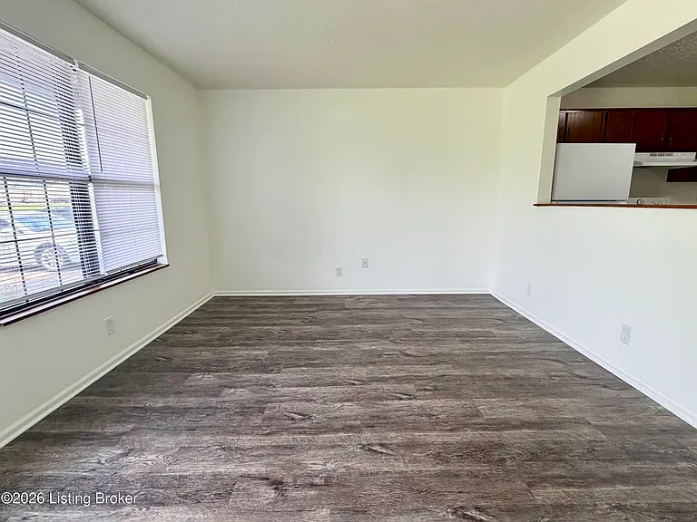 260 Faro Ct #6 — Photo 3