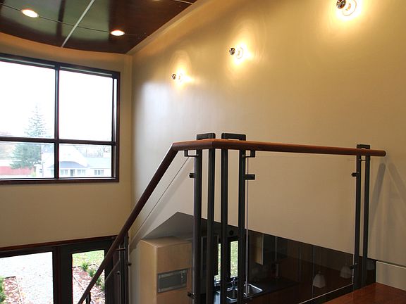 Entry Tower @ 2nd Flr