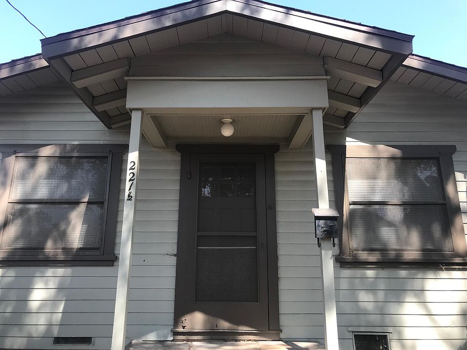 1st image of 221 E Meda Ave #1/2