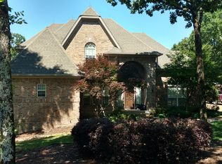 14119 Belle Pointe Dr, Little Rock, AR 72212