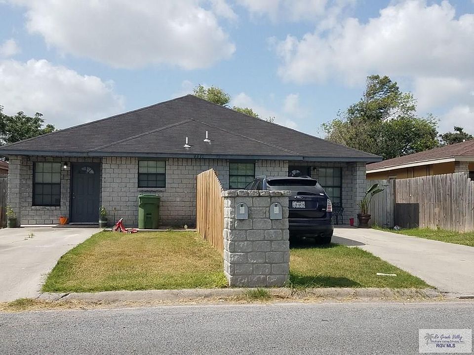 2nd image of 6611 Tallowood Cir