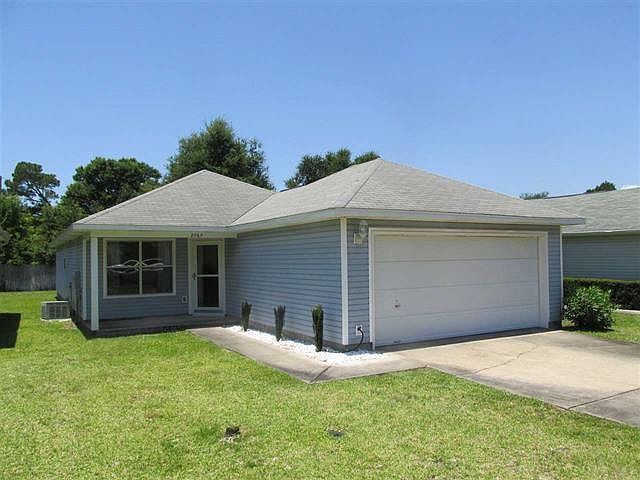 1st image of 2767 Bay Club Dr
