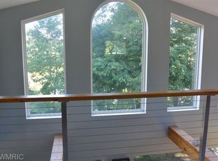 4252 E Tudor Rd, Berrien Springs, MI 49103