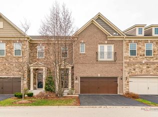 286 Belmont Dr, Lincolnshire, IL