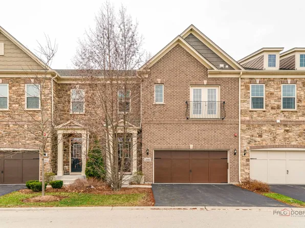 286 Belmont Dr, Lincolnshire, IL 60069