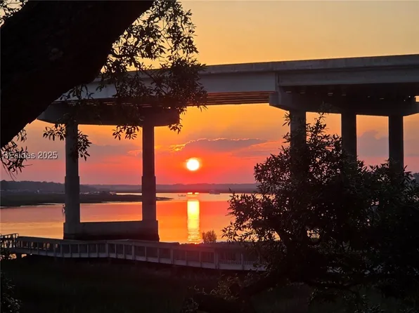 70 Helmsman Way Unit 1410, Hilton Head Island, SC 29928