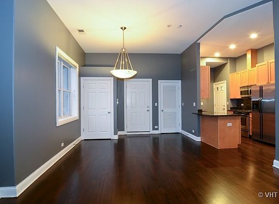 5th image of 2045 N Kedzie Ave APT B3