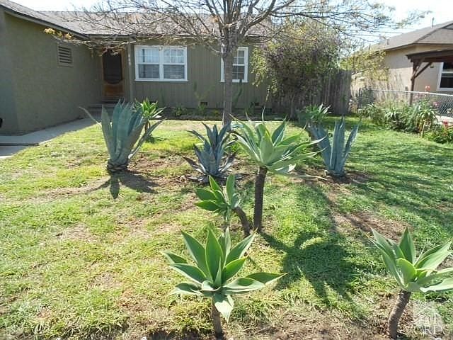 1st image of 445 Dahl Ave
