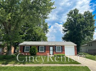 988 Stratford Pl, Mason, OH