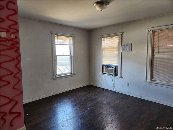 5th image of 105-06 92nd Street