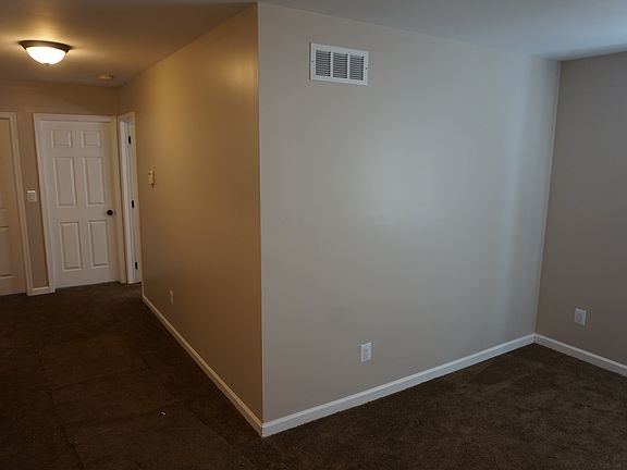 5th image of 26102 Carlysle St
