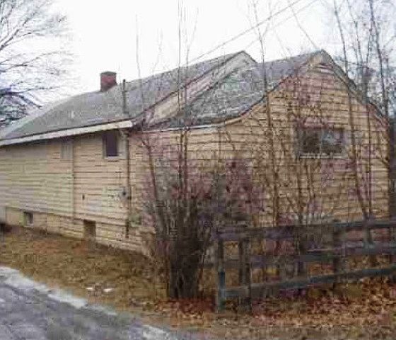 2nd image of 81 Elizabeth St