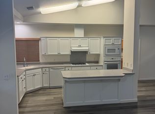 42157 Black Oak Dr, Three Rivers, CA 93271