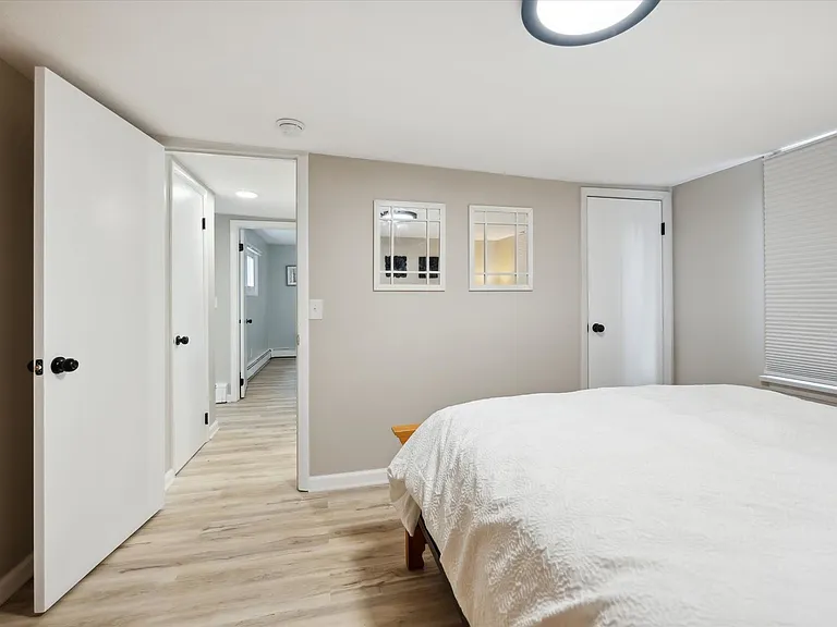 26 N Aurora Rd — Photo 16