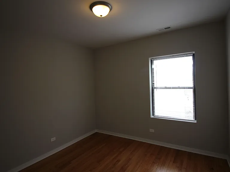 6449 N Claremont Ave #3 — Photo 11