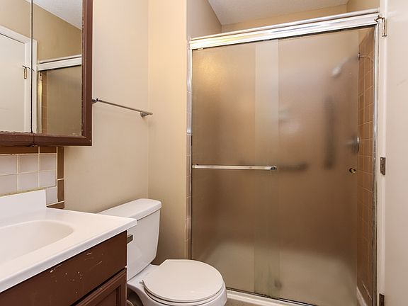 5th image of 3039 Lupine Dr