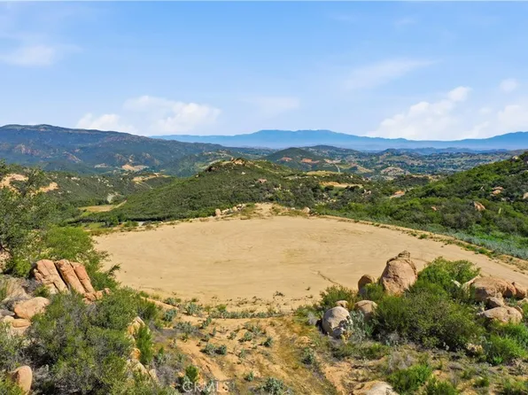 41591 Corte Vista Gusta, Murrieta, CA 92562