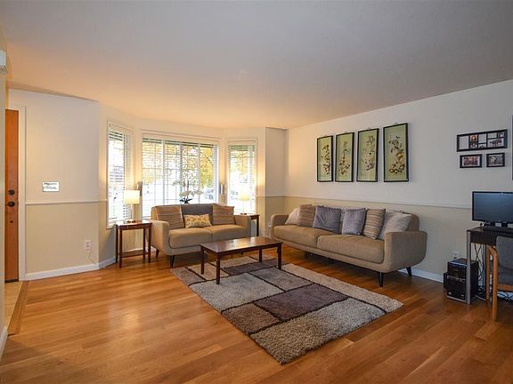 4th image of 6319 Camden Dr