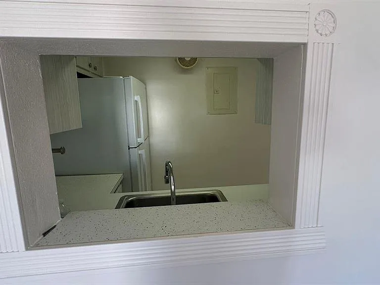625 Antioch Ave #302 — Photo 20