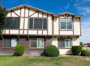 27535 Lakeview Dr APT 7, Helendale, CA 92342