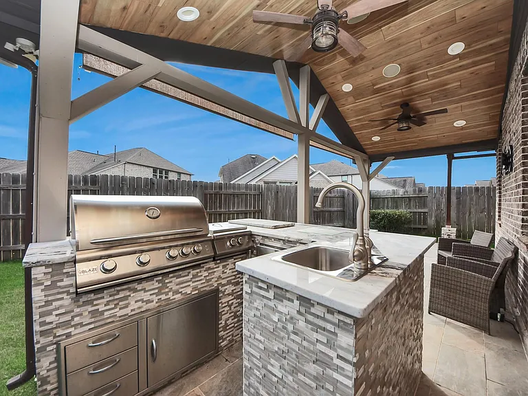 6110 Dovetail Cliff Ct — Photo 18